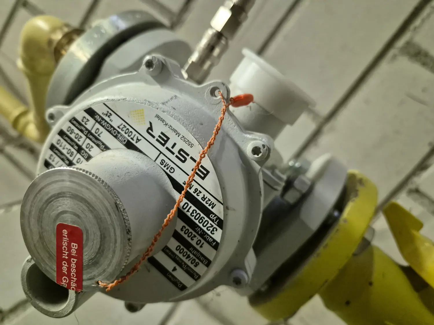 Turnuswechsel Gas/Wasser durch Energieversorgungs-Service